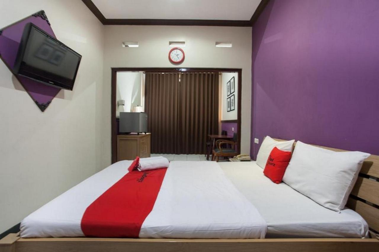 Reddoorz @ Urip Sumoharjo Hotel Surabaya Ngoại thất bức ảnh